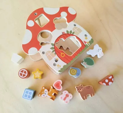 Boîte à formes maison champignon