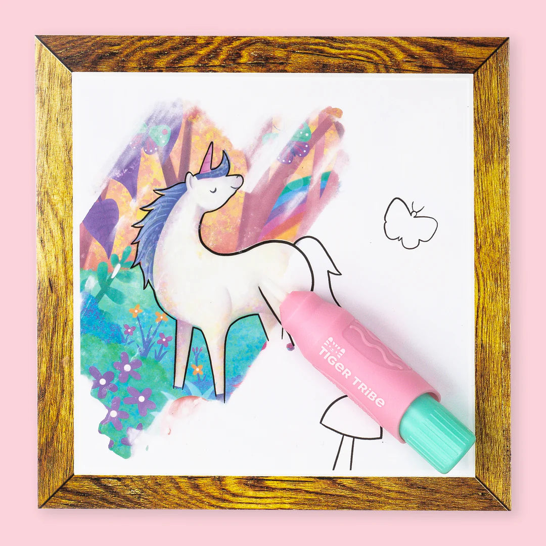 Le monde de la peinture magique - Licorne et ses amis