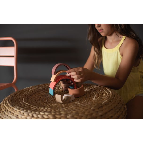 Jouet arc en ciel empilable en silicone