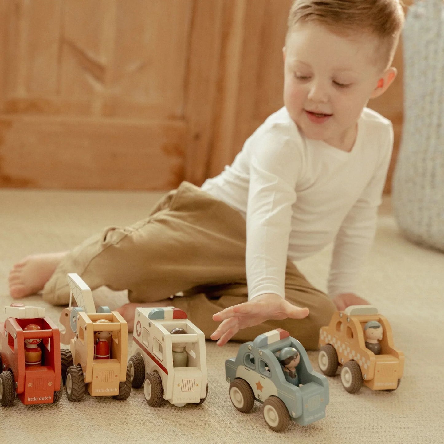 Taxi en bois – Jaune – Essentials