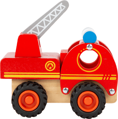 Camion de pompiers en bois