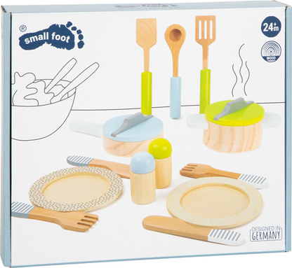 Kit couverts et casseroles en bois